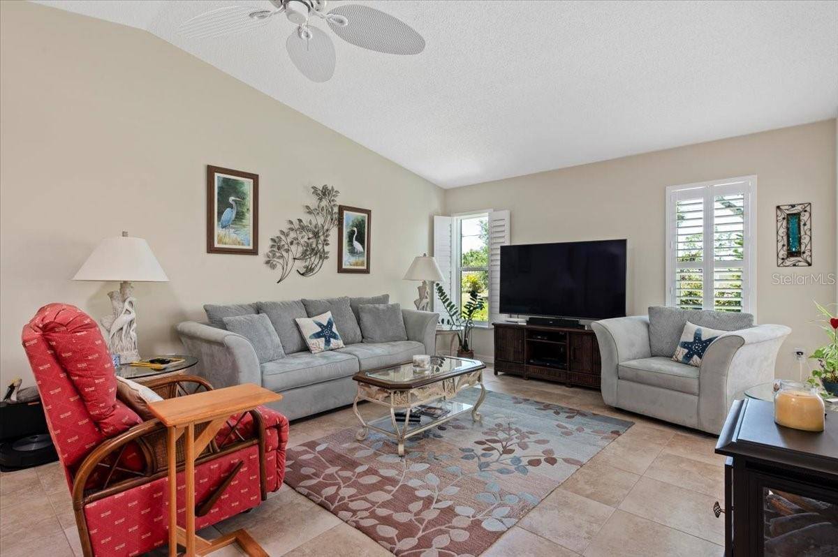 657 Foxwood Boulevard, Englewood, FL 34223