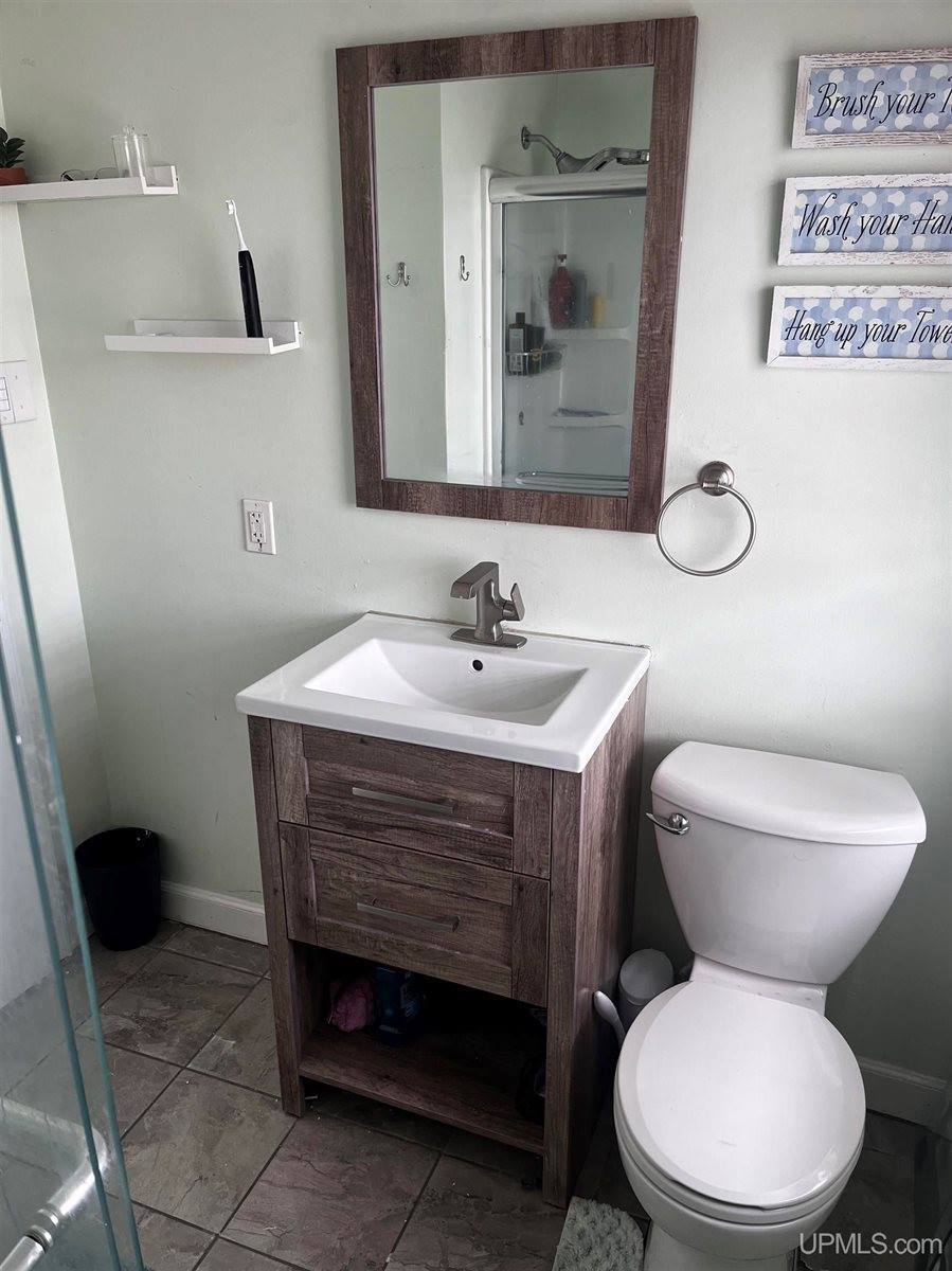 313 Atlas Street, Gwinn, MI 49841