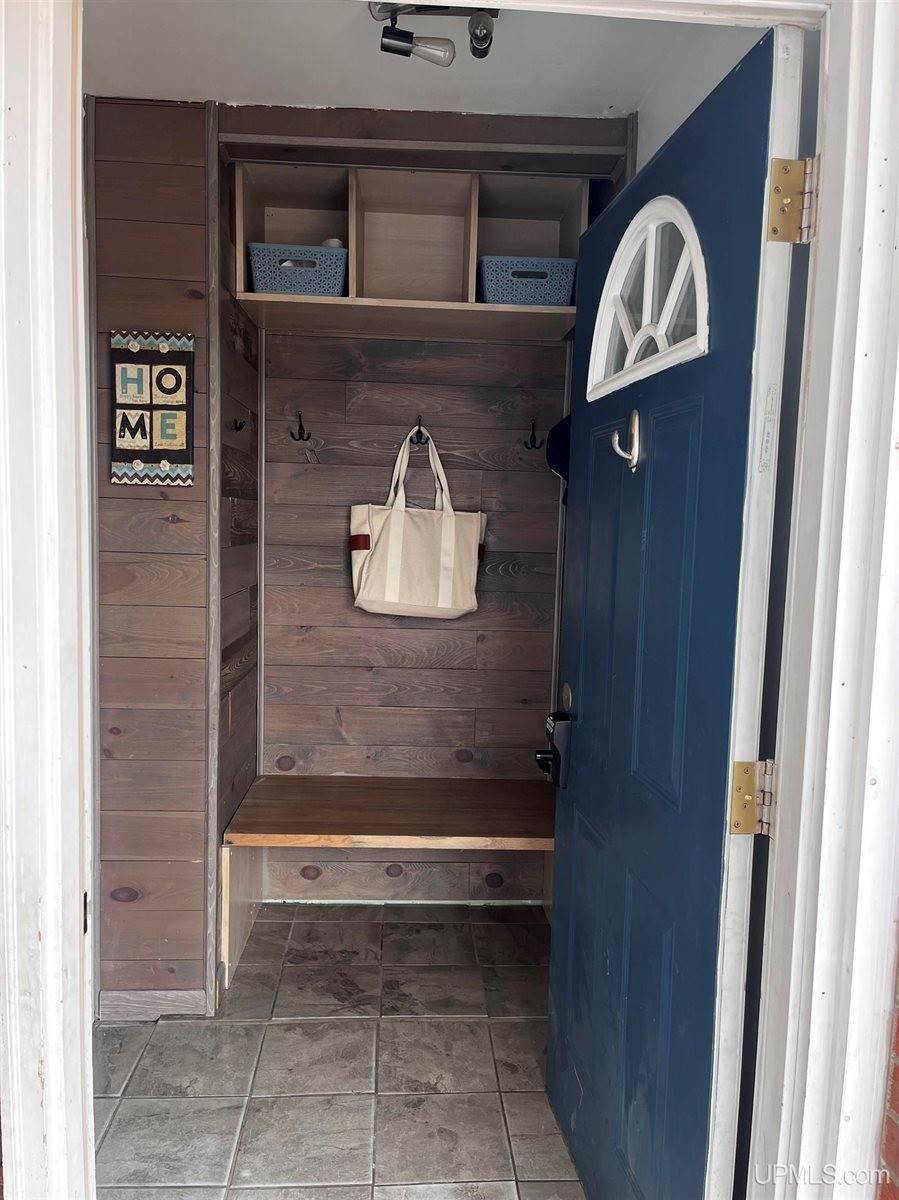 313 Atlas Street, Gwinn, MI 49841