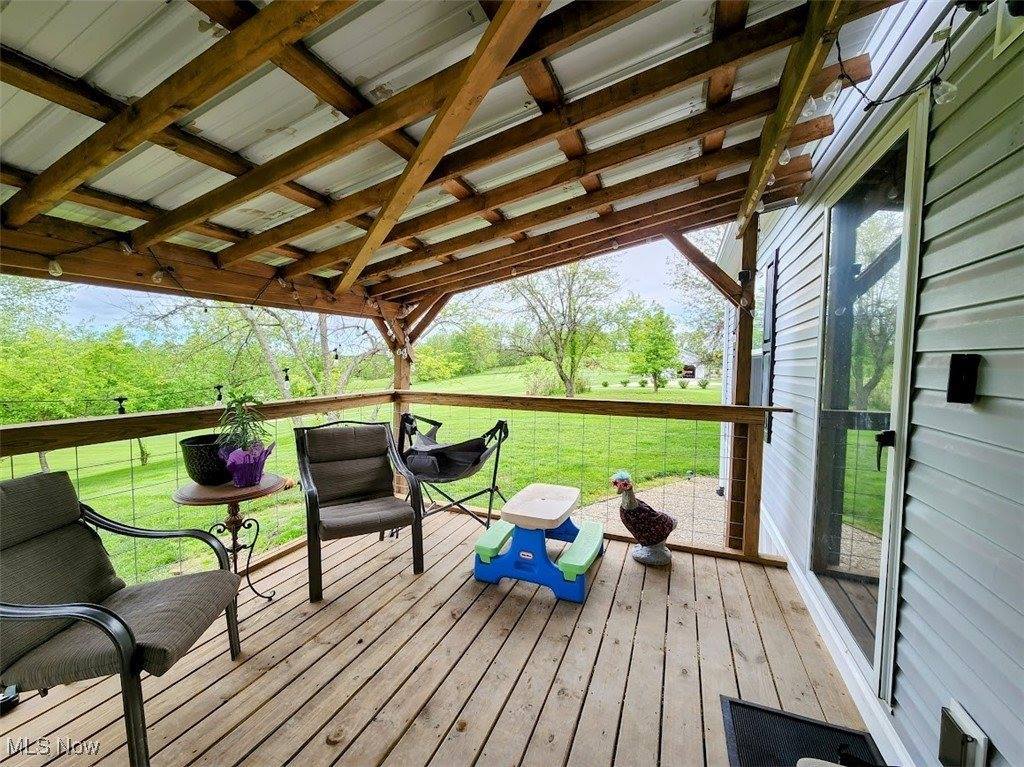 62525 Institute Road, Lore City, OH 43755