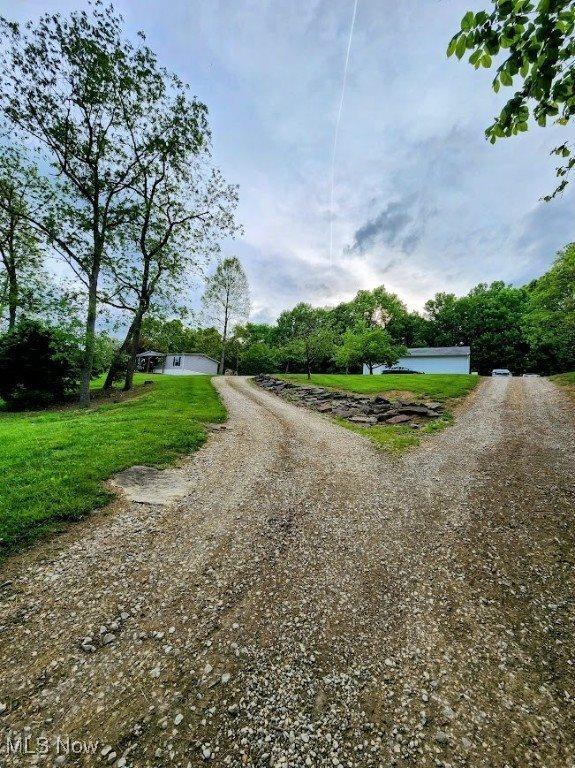 62525 Institute Road, Lore City, OH 43755