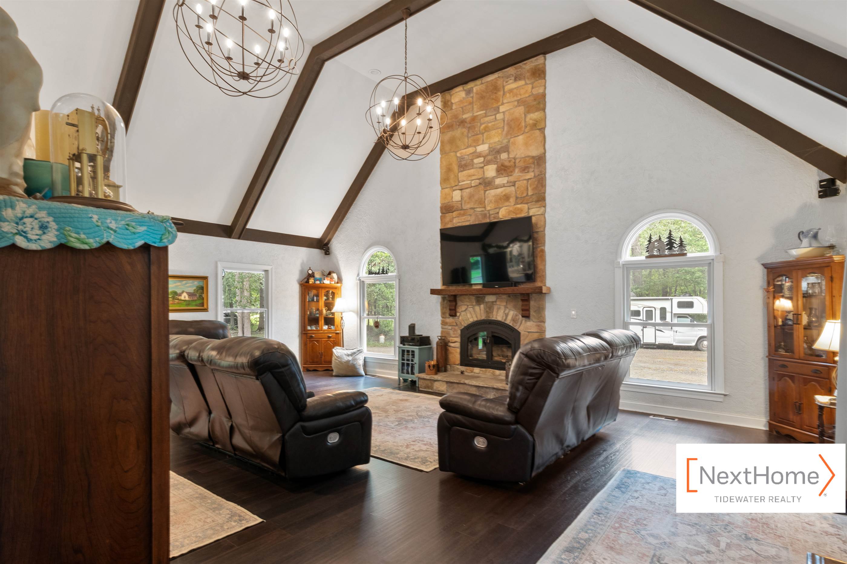 4601 Backwoods Rd, Chesapeake, VA 23322