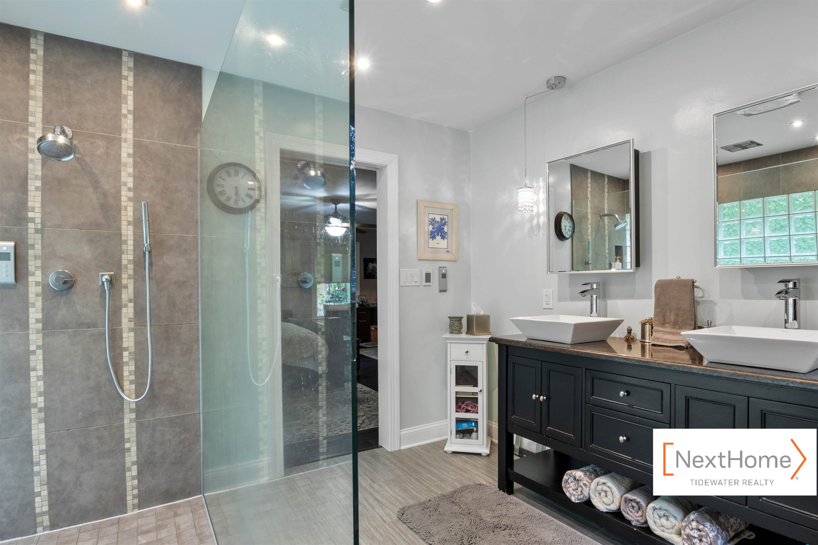 4601 Backwoods Rd, Chesapeake, VA 23322