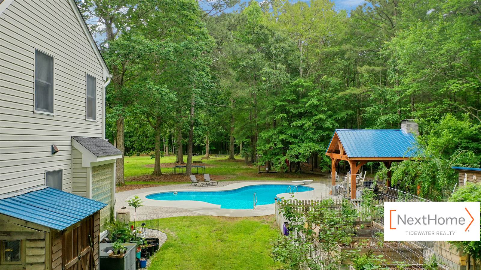 4601 Backwoods Rd, Chesapeake, VA 23322