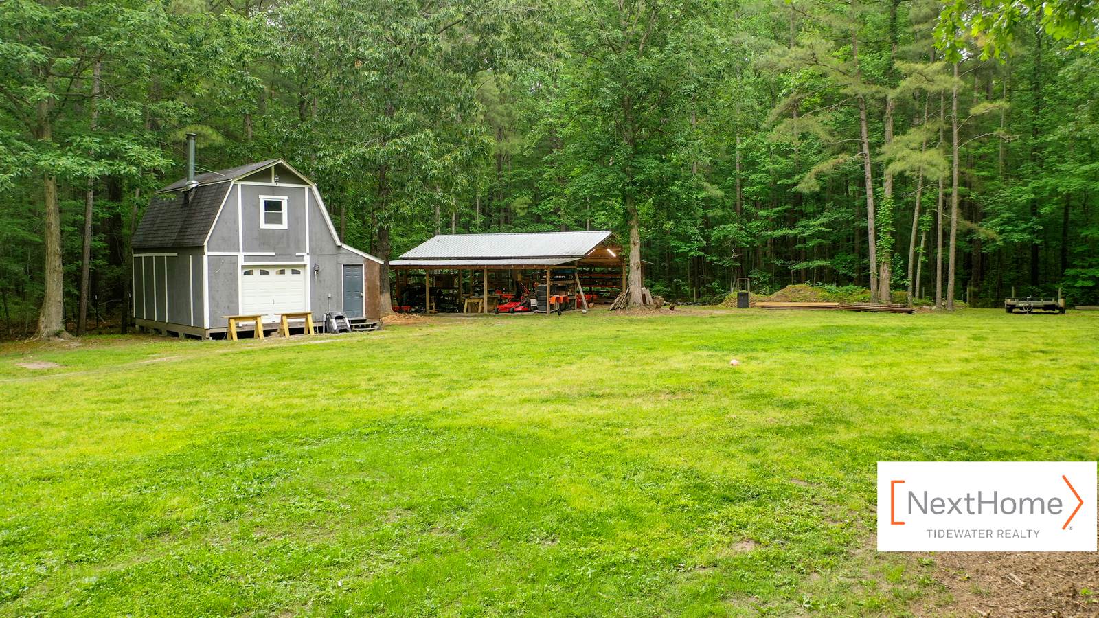 4601 Backwoods Rd, Chesapeake, VA 23322