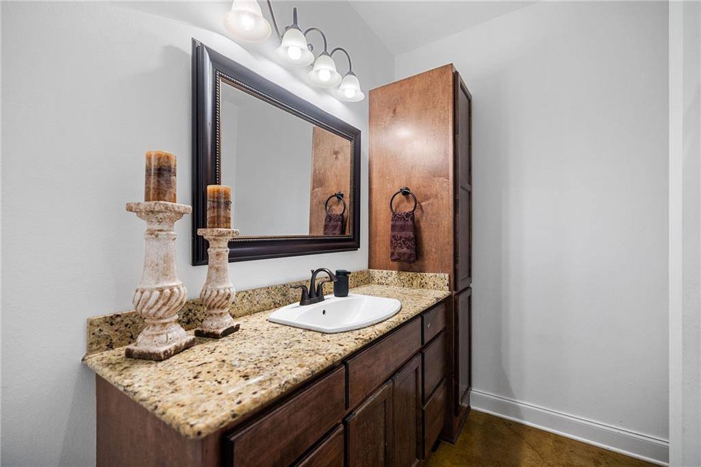 21121 Live Oak Lane, Ponchatoula, LA 70454