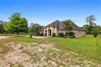 21121 Live Oak Lane, Ponchatoula, LA 70454