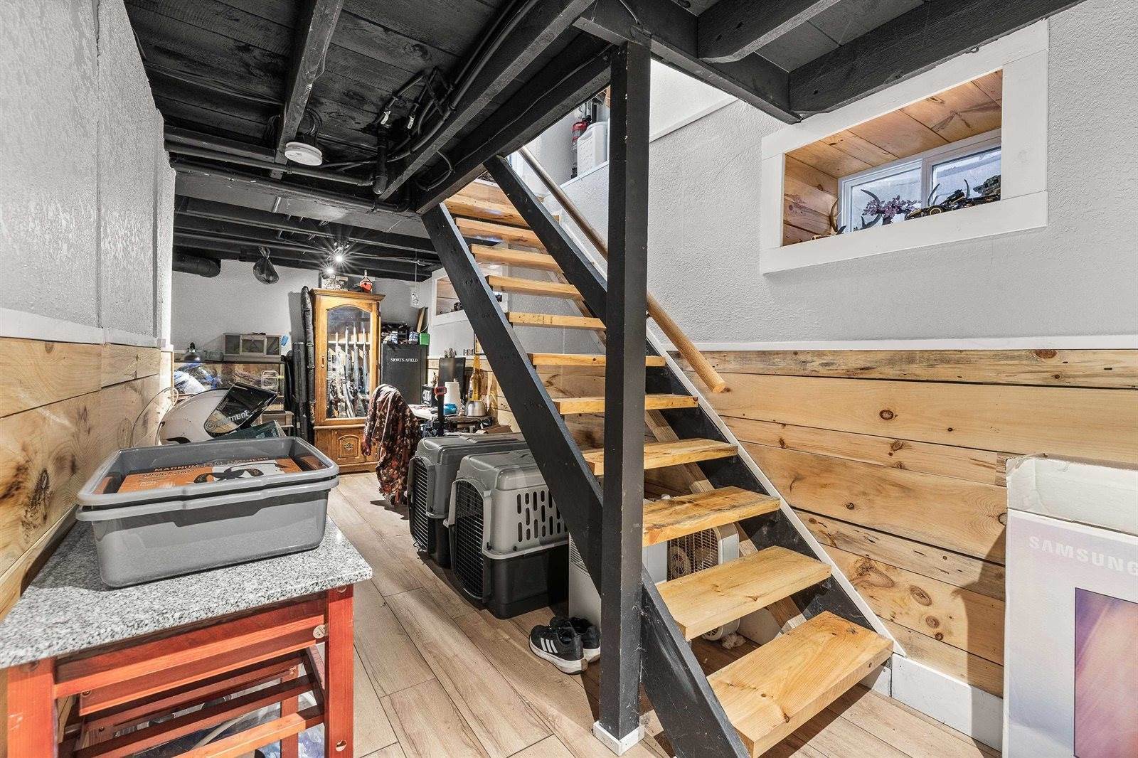 210 S Franklin Street, Waupaca, WI 54981