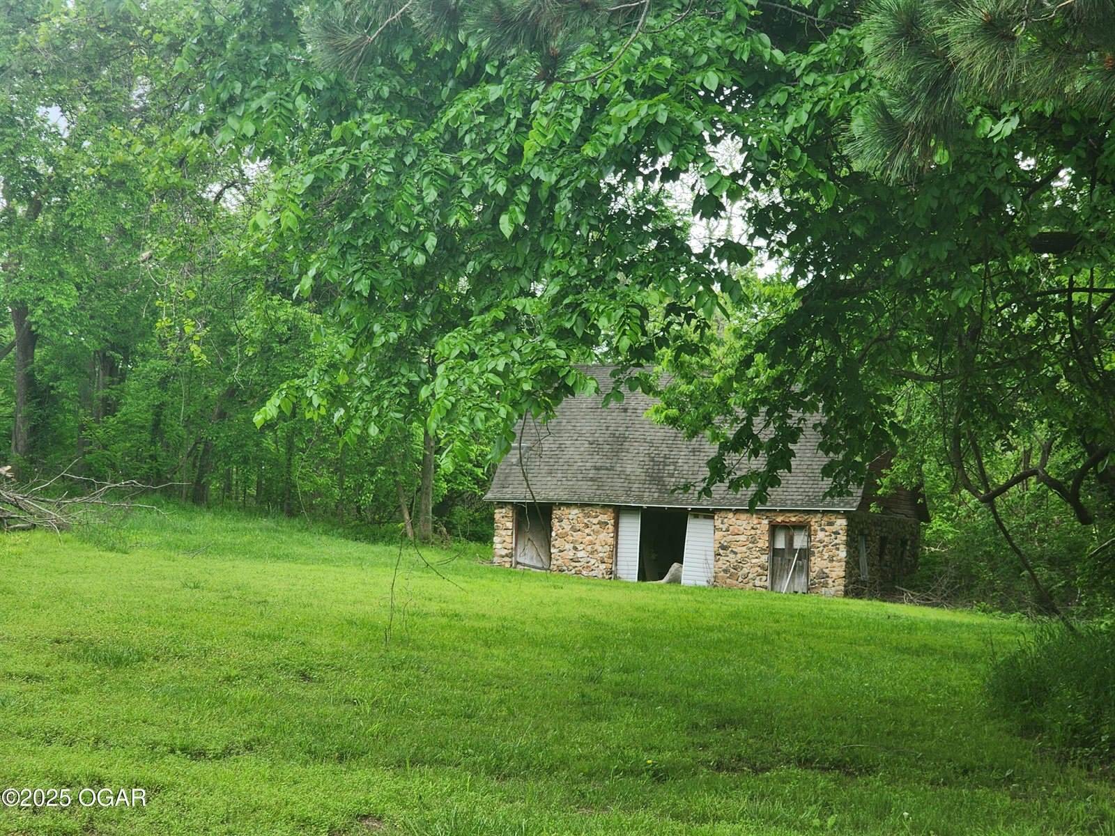 18748 Fir Road, Joplin, MO 64801