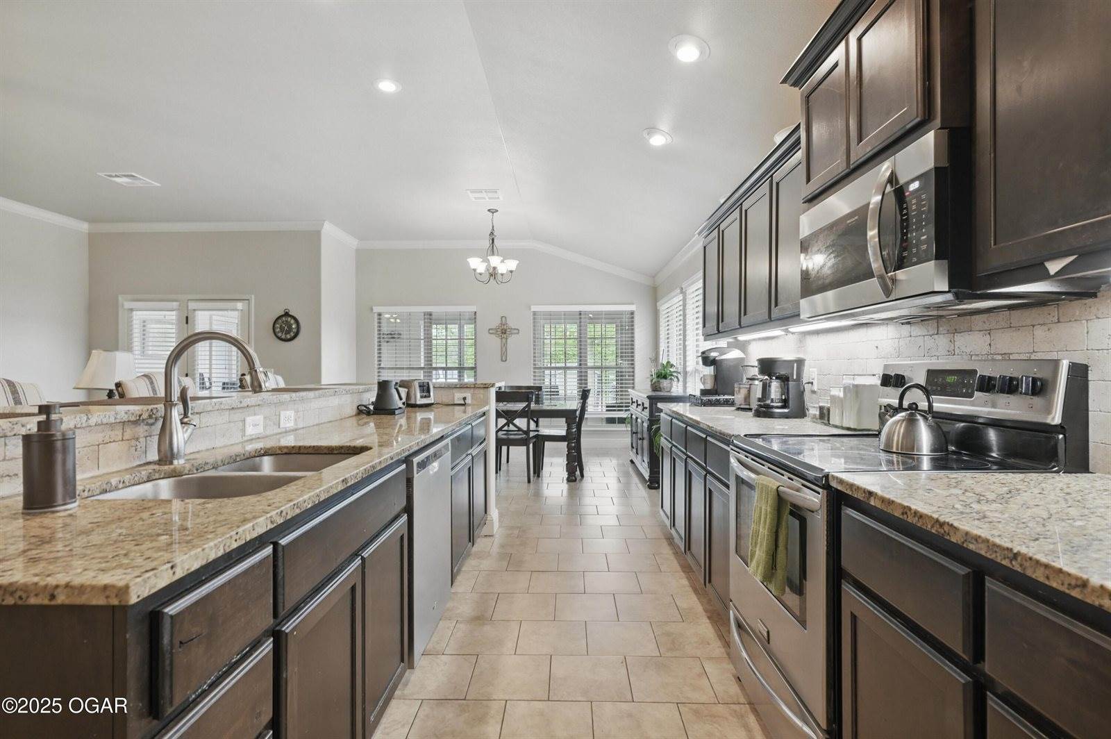 1500 Anderson Drive, Webb City, MO 64870