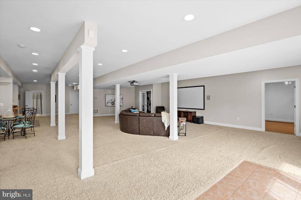 10150 Hedrick Farm Lane, Midland, VA 22728