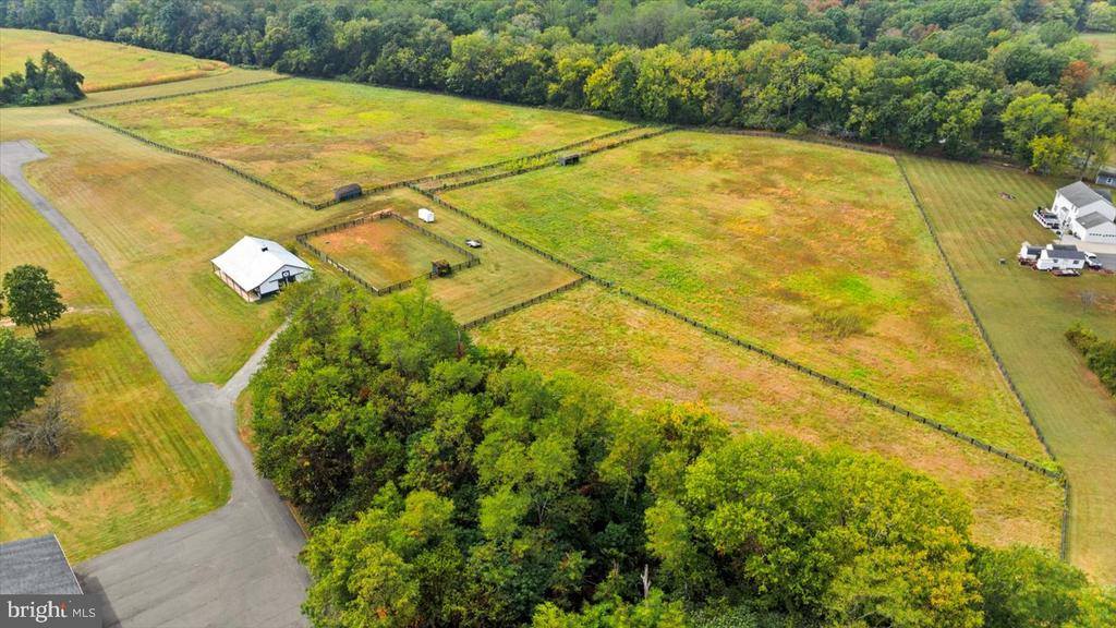 10150 Hedrick Farm Lane, Midland, VA 22728