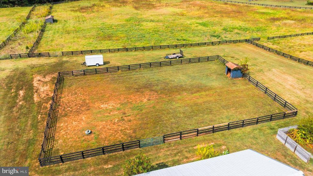 10150 Hedrick Farm Lane, Midland, VA 22728