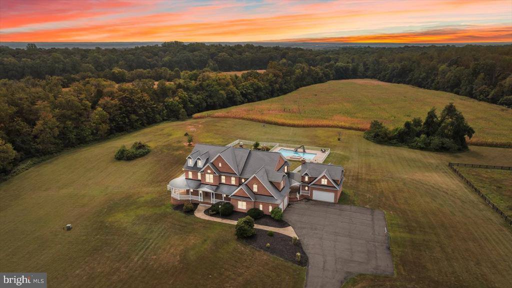 10150 Hedrick Farm Lane, Midland, VA 22728