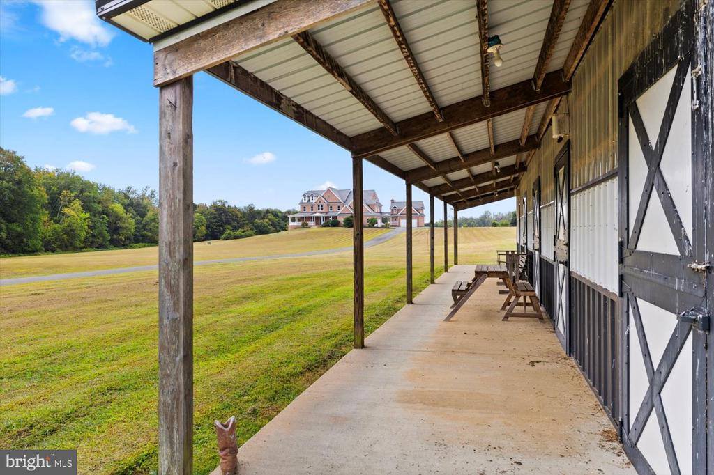 10150 Hedrick Farm Lane, Midland, VA 22728