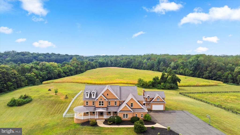 10150 Hedrick Farm Lane, Midland, VA 22728