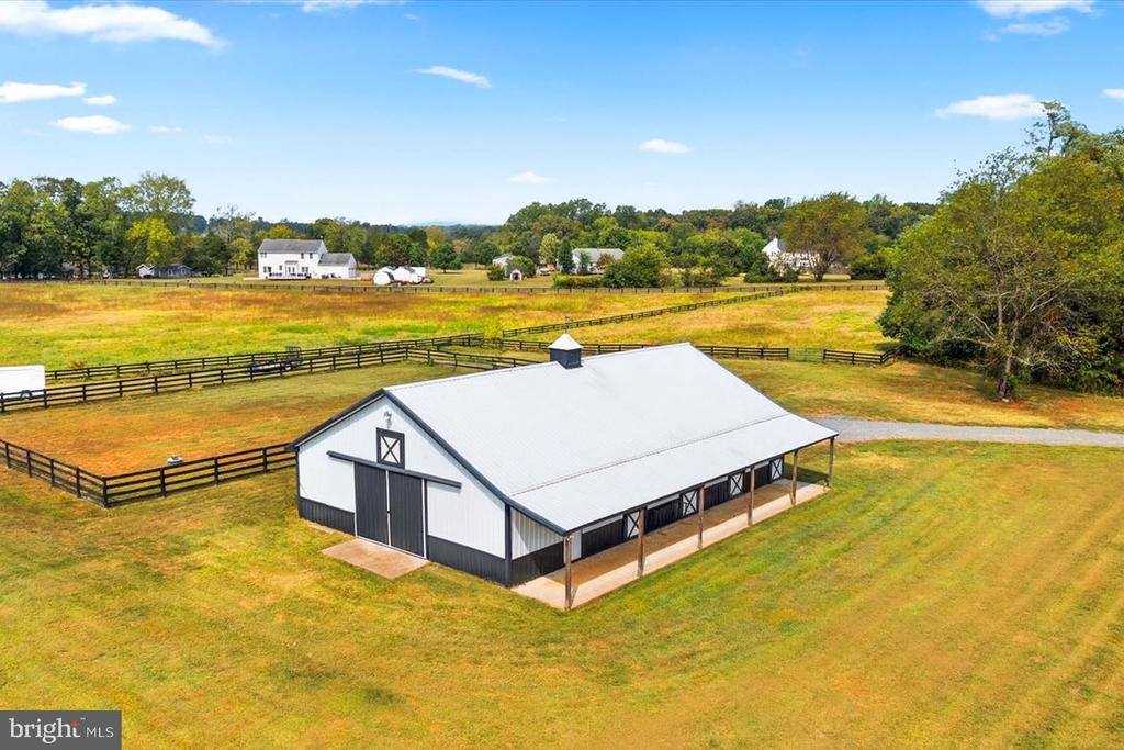 10150 Hedrick Farm Lane, Midland, VA 22728