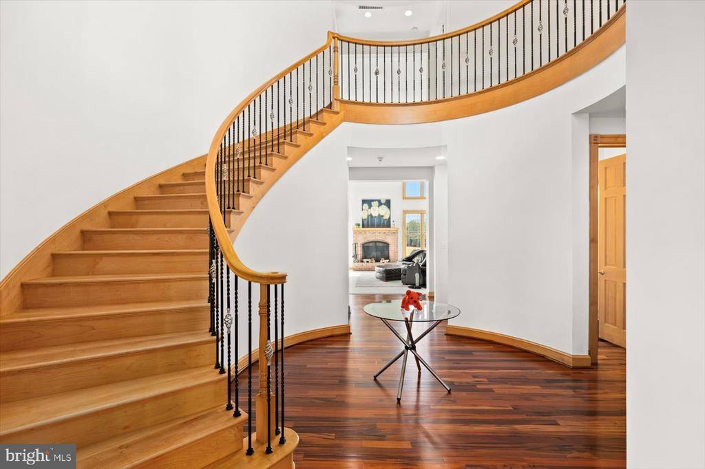 10150 Hedrick Farm Lane, Midland, VA 22728