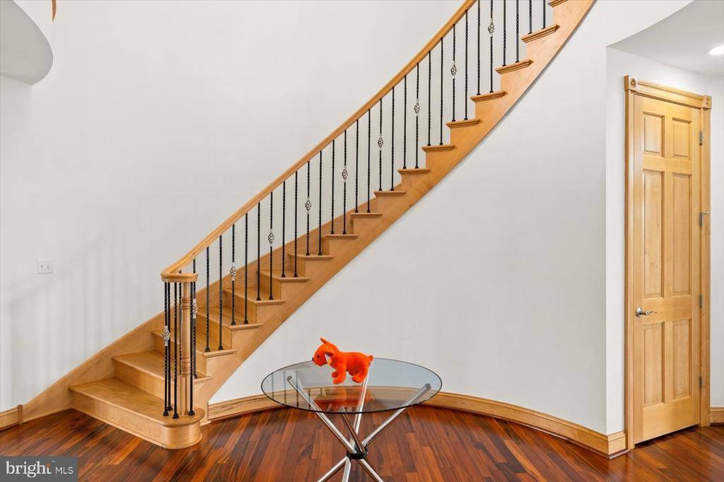 10150 Hedrick Farm Lane, Midland, VA 22728