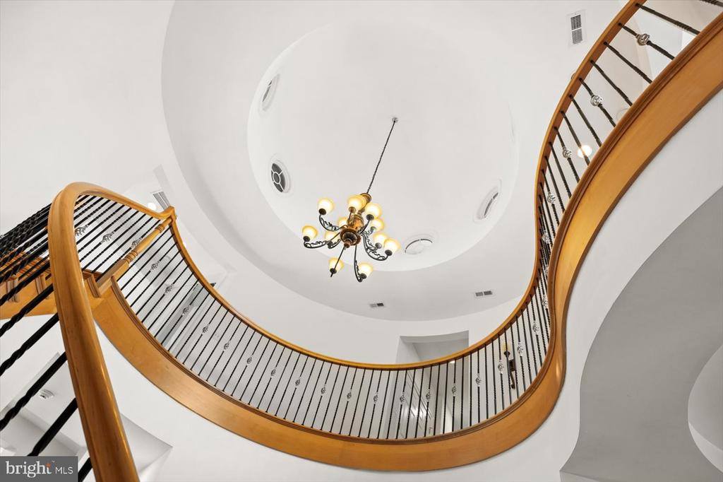 10150 Hedrick Farm Lane, Midland, VA 22728