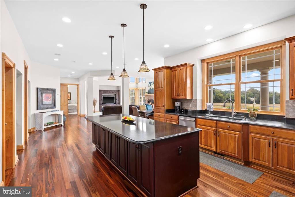 10150 Hedrick Farm Lane, Midland, VA 22728