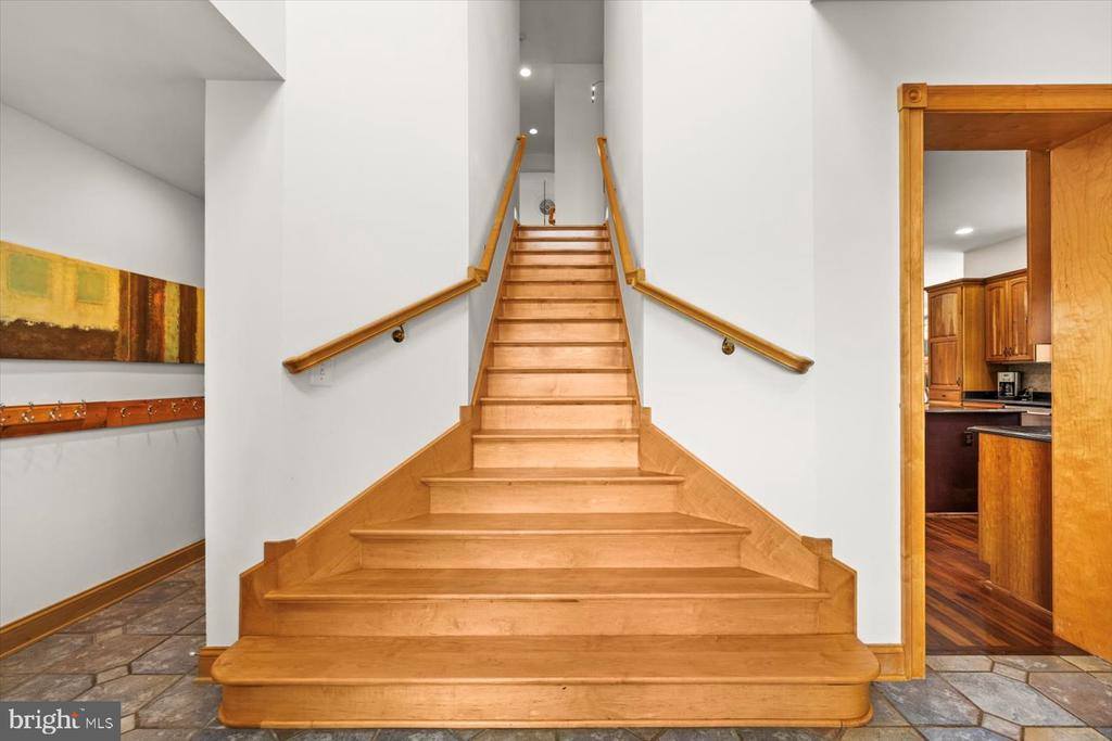 10150 Hedrick Farm Lane, Midland, VA 22728