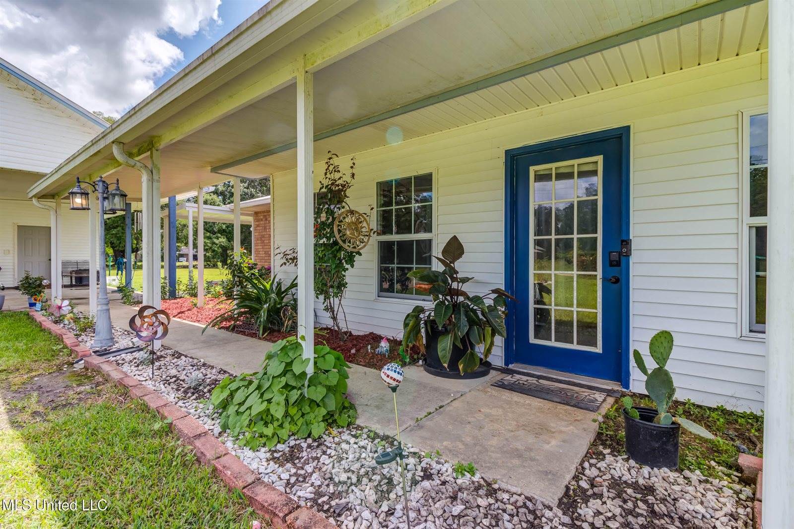 11192 Willie Lee Road, Picayune, MS 39466