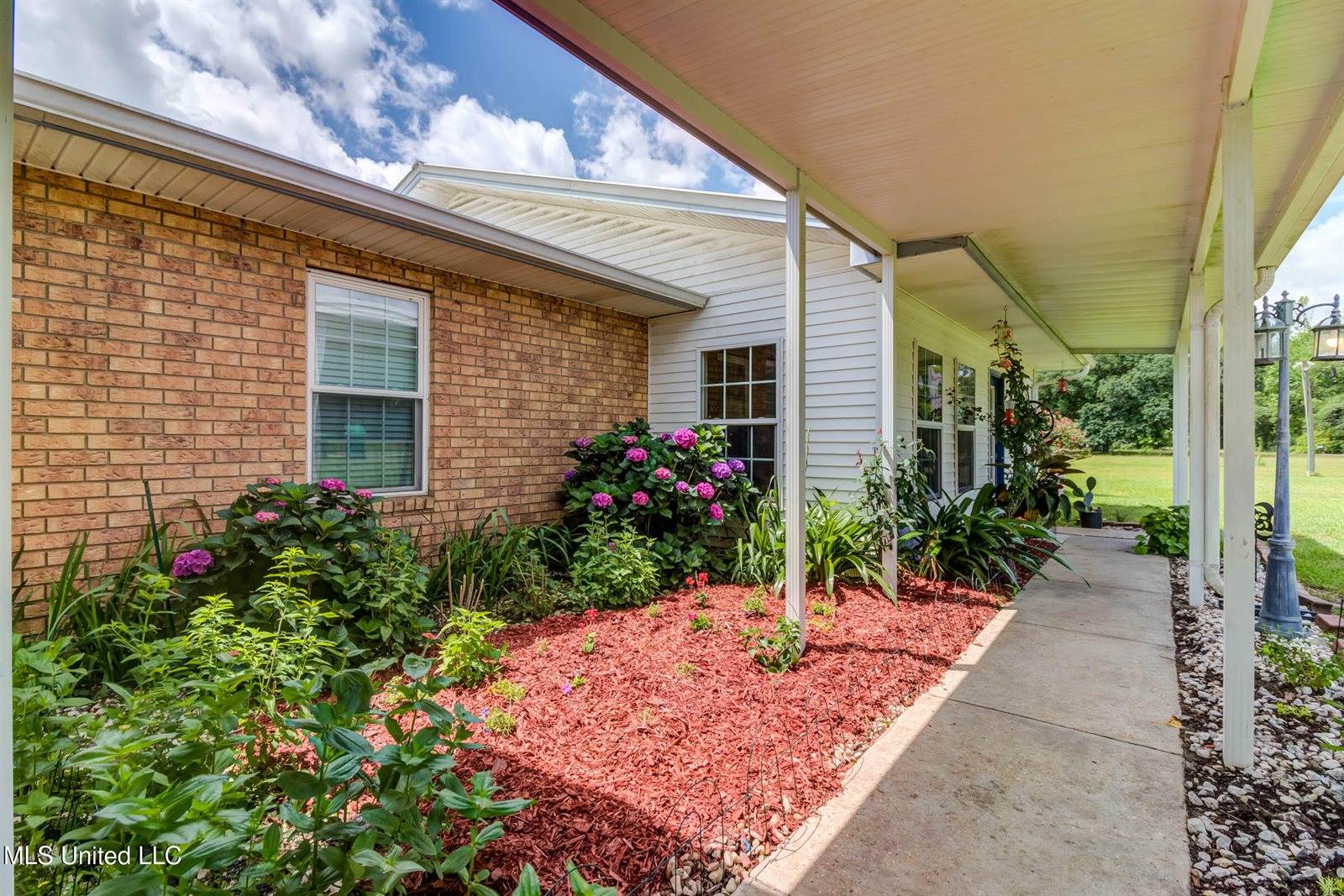 11192 Willie Lee Road, Picayune, MS 39466