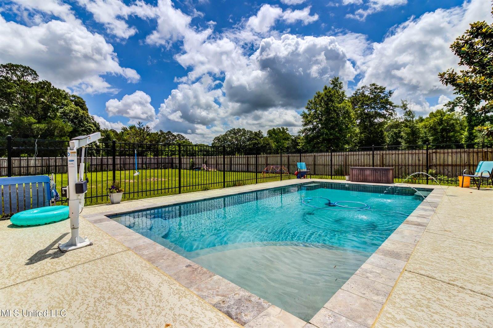 11192 Willie Lee Road, Picayune, MS 39466