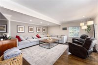 2570 Lane Road, Columbus, OH 43220