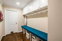 2570 Lane Road, Columbus, OH 43220