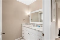 2570 Lane Road, Columbus, OH 43220