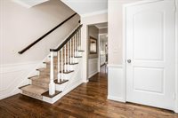 2570 Lane Road, Columbus, OH 43220