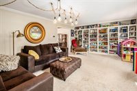 2570 Lane Road, Columbus, OH 43220