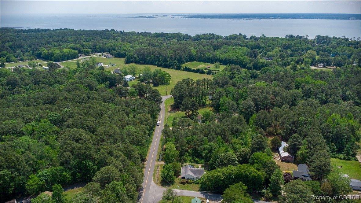 1900 Mark Pine Road, Gloucester County, VA 23072