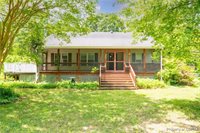 1900 Mark Pine Road, Gloucester County, VA 23072