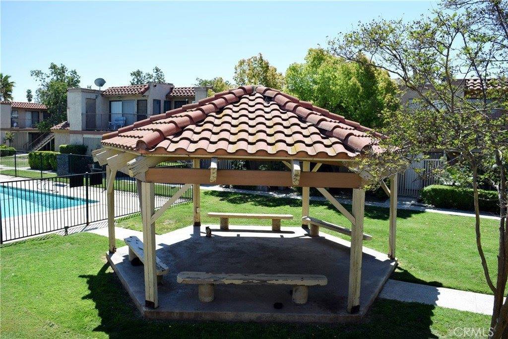 2465 West Acacia Avenue, Hemet, CA 92545