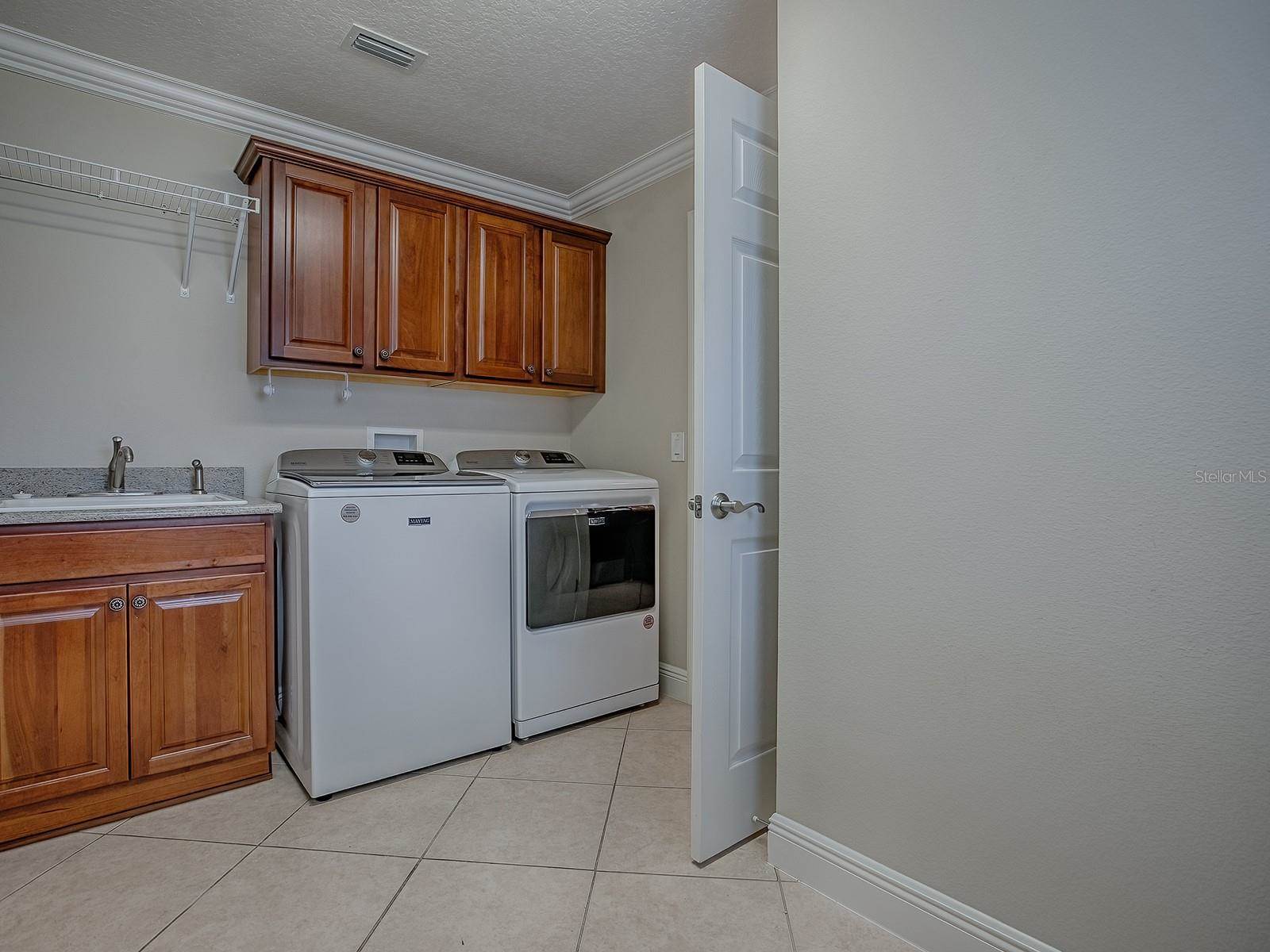 2044 Larkwood Court, The Villages, FL 32162