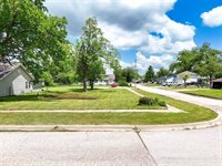 202 West Rosa Street, Shawnee, OK 74804