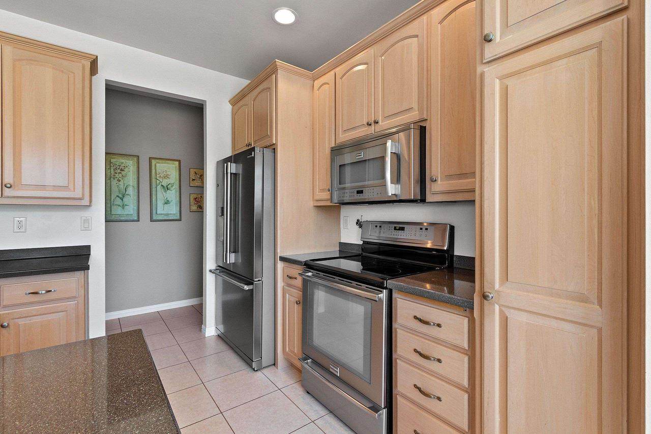 1653 Remington Ridge Way, De Pere, WI 54115