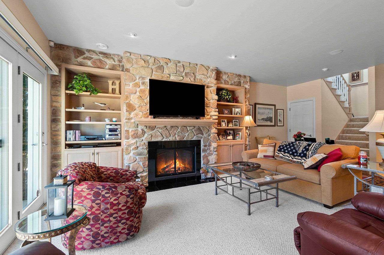 1653 Remington Ridge Way, De Pere, WI 54115