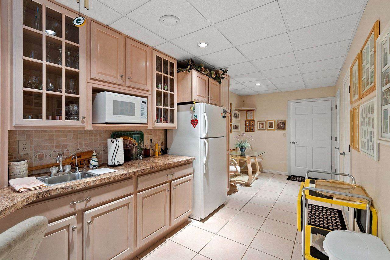 1653 Remington Ridge Way, De Pere, WI 54115