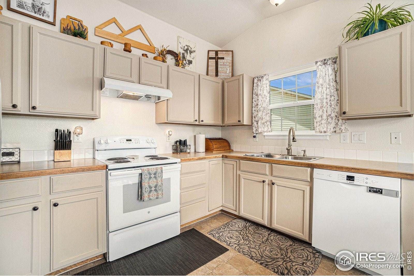 2034 Birch Ave, Greeley, CO 80631