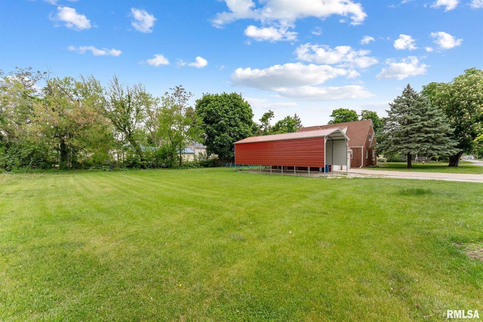 101 North Ridge Street, Cambridge, IL 61238