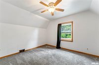 101 North Ridge Street, Cambridge, IL 61238