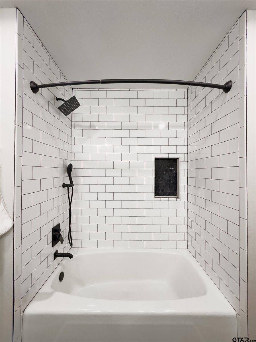 8116 Jewell Lane, Tyler, TX 75703