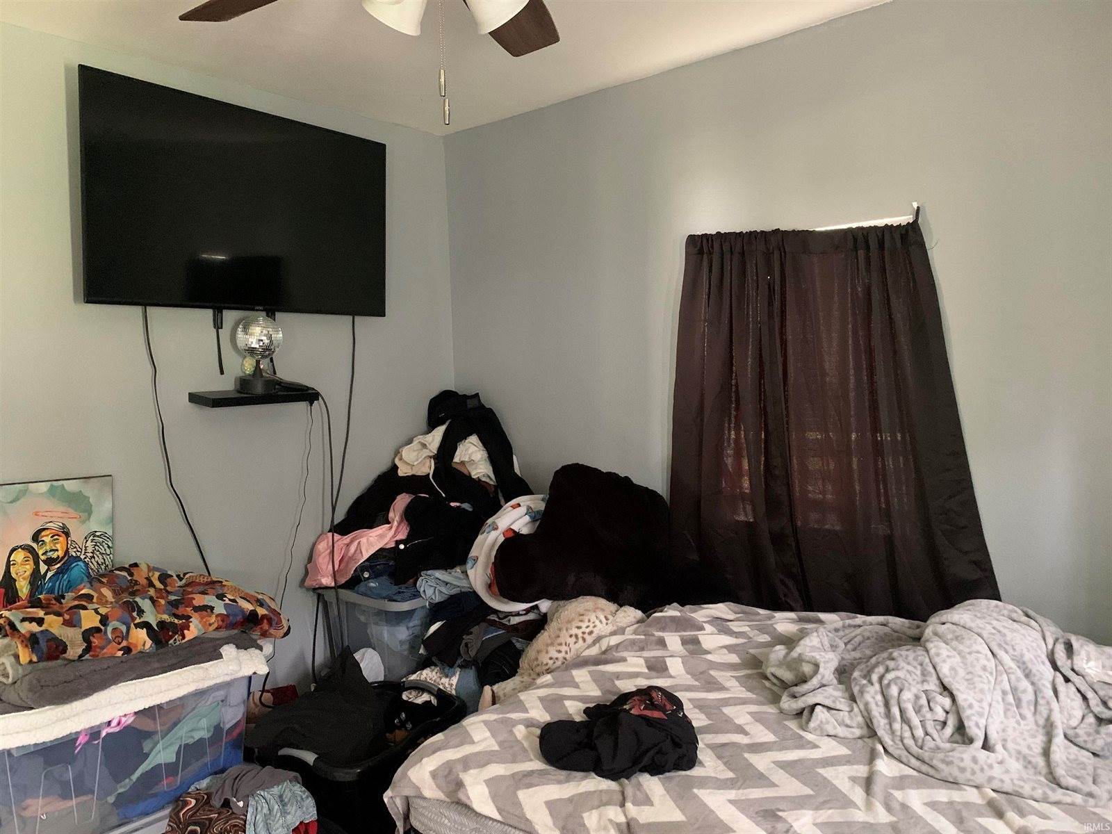 413 W Harvard Avenue, Muncie, IN 47303