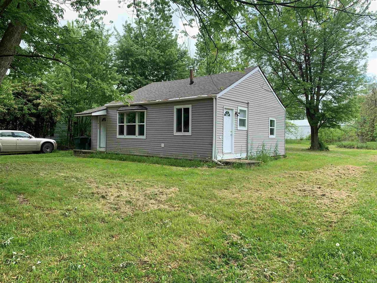 413 W Harvard Avenue, Muncie, IN 47303