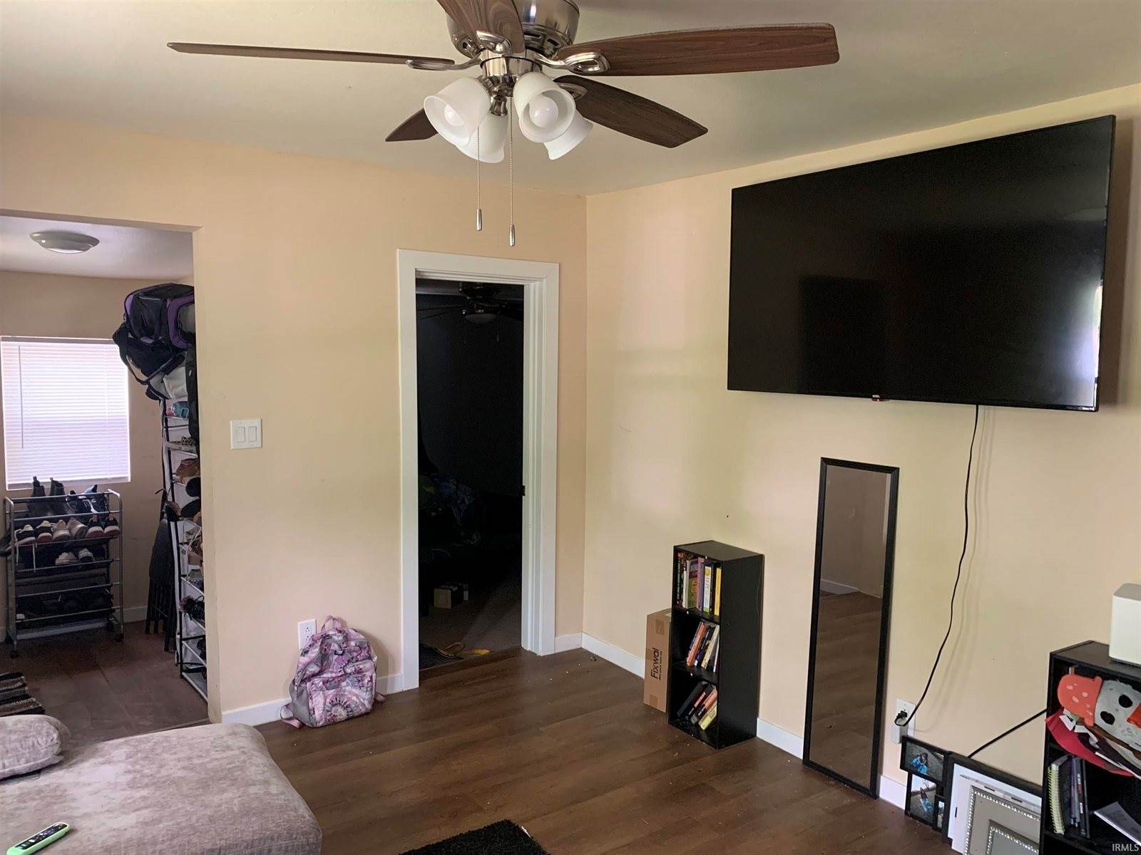 413 W Harvard Avenue, Muncie, IN 47303