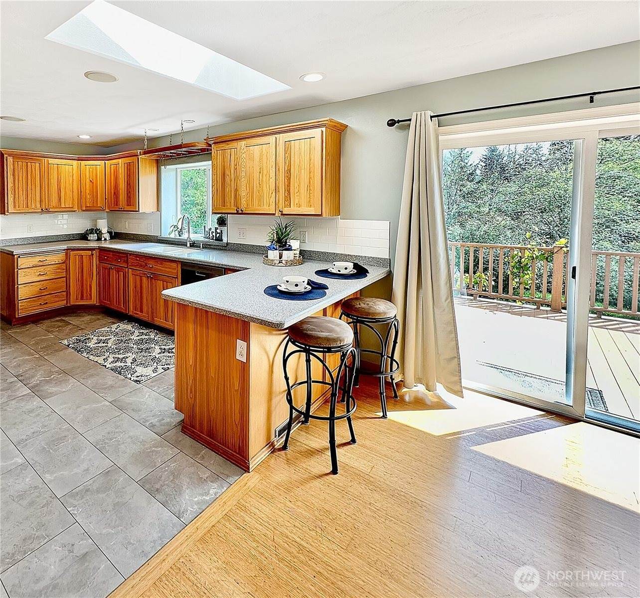 702 Cherry Road, Montesano, WA 98563